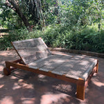 Load image into Gallery viewer, Sun lounger with Wheels
