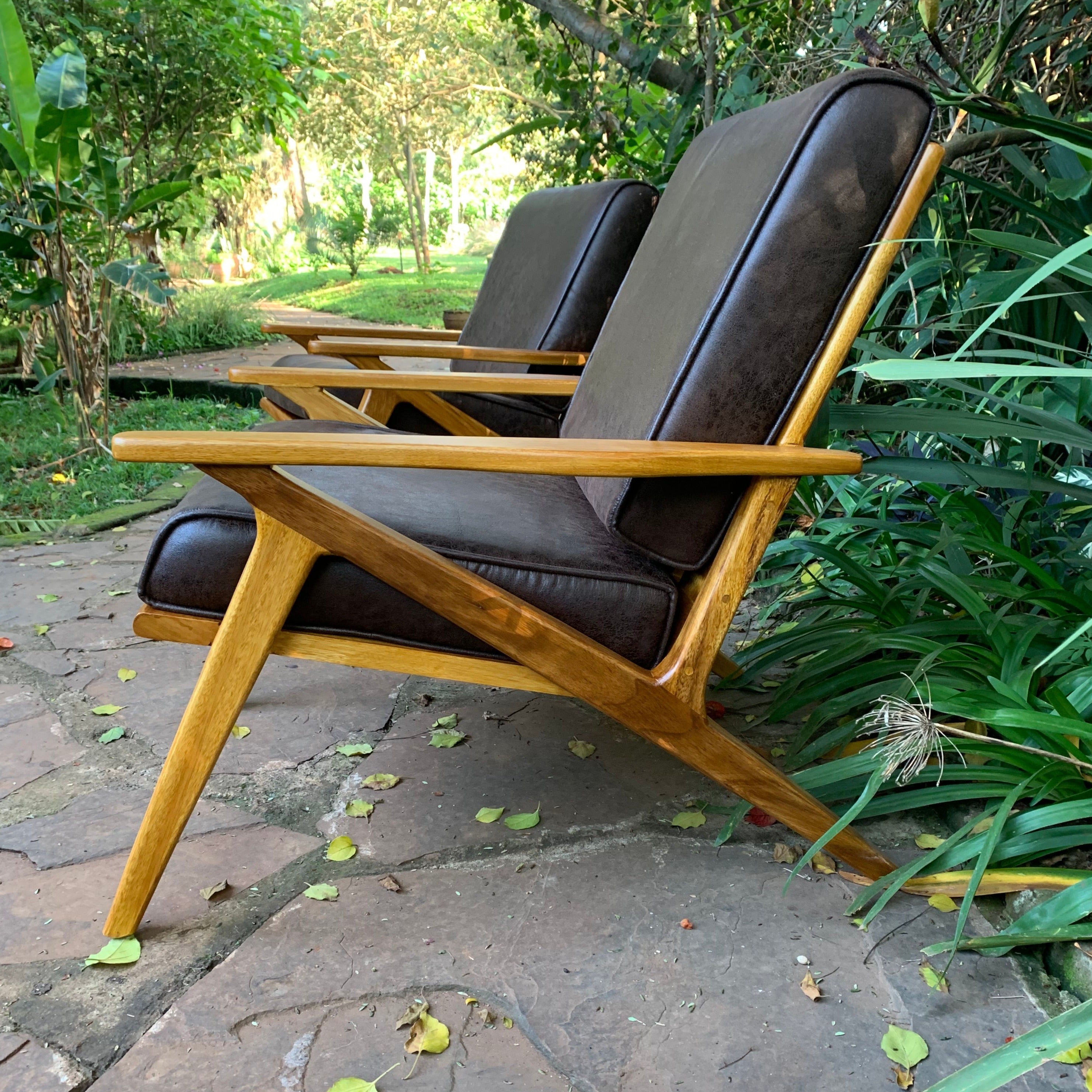 Otio Lounge Chair
